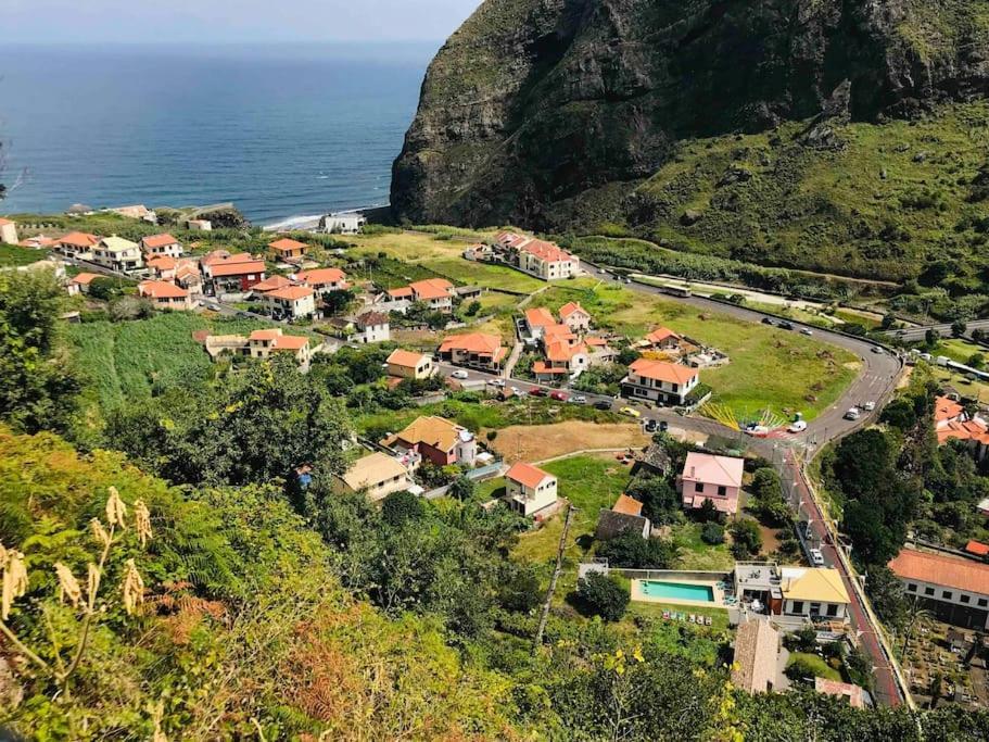 Terra Cha Cottage,Feel Home, São Vicente Екстериор снимка