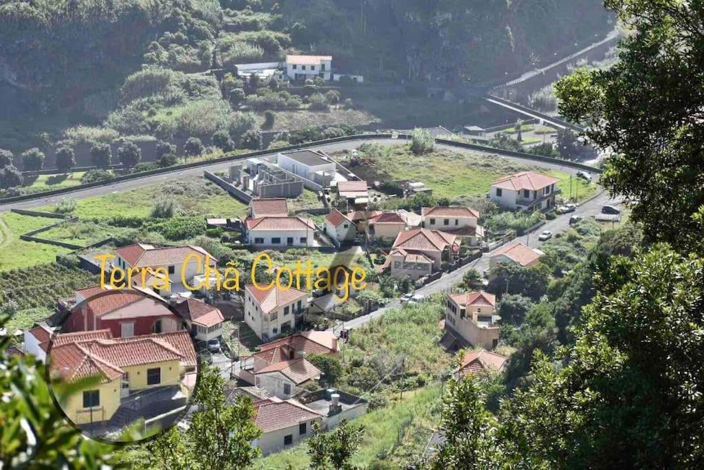 Terra Cha Cottage,Feel Home, São Vicente Екстериор снимка